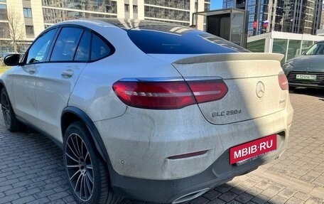 Mercedes-Benz GLC Coupe, 2018 год, 3 999 000 рублей, 2 фотография