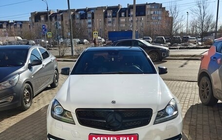 Mercedes-Benz C-Класс, 2012 год, 1 280 000 рублей, 1 фотография