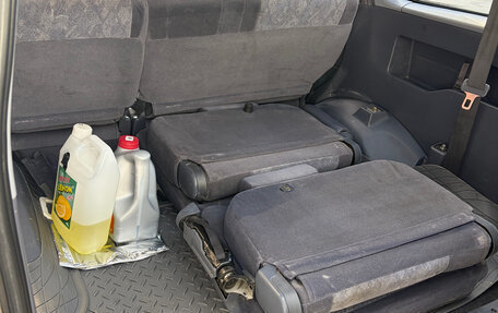 Toyota Land Cruiser Prado 90 рестайлинг, 2001 год, 1 150 000 рублей, 6 фотография