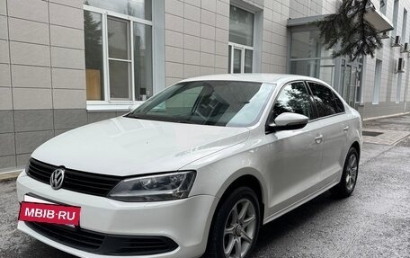 Volkswagen Jetta VI, 2013 год, 1 190 000 рублей, 8 фотография