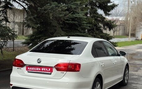 Volkswagen Jetta VI, 2013 год, 1 190 000 рублей, 5 фотография