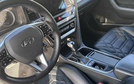 Hyundai Sonata VII, 2019 год, 1 750 000 рублей, 6 фотография