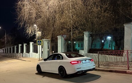 Mercedes-Benz E-Класс, 2020 год, 4 500 000 рублей, 16 фотография