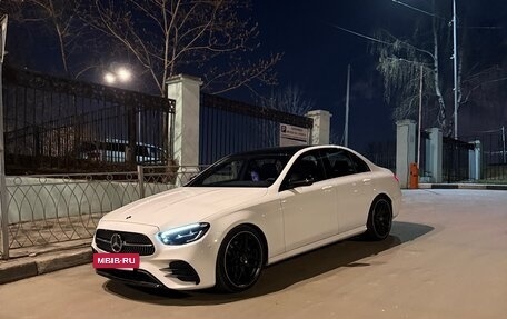 Mercedes-Benz E-Класс, 2020 год, 4 500 000 рублей, 18 фотография