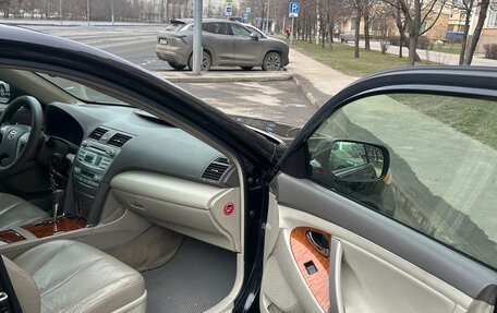 Toyota Camry, 2007 год, 1 100 000 рублей, 15 фотография