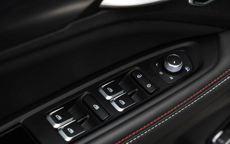 Geely Tugella FY11, 2022 год, 2 749 000 рублей, 24 фотография