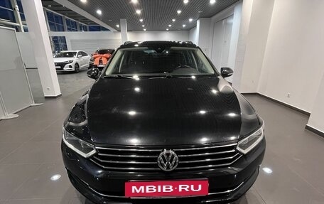 Volkswagen Passat B8 рестайлинг, 2019 год, 2 160 000 рублей, 8 фотография