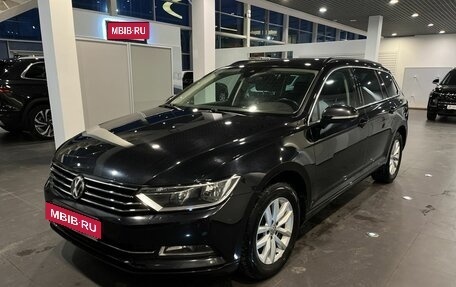 Volkswagen Passat B8 рестайлинг, 2019 год, 2 160 000 рублей, 7 фотография