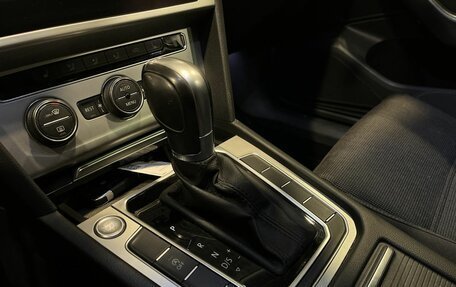 Volkswagen Passat B8 рестайлинг, 2019 год, 2 160 000 рублей, 27 фотография