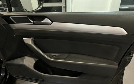 Volkswagen Passat B8 рестайлинг, 2019 год, 2 160 000 рублей, 24 фотография