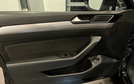 Volkswagen Passat B8 рестайлинг, 2019 год, 2 160 000 рублей, 18 фотография