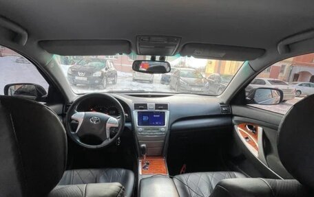 Toyota Camry, 2008 год, 950 000 рублей, 4 фотография