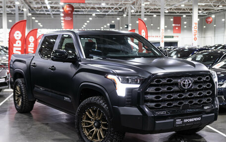 Toyota Tundra, 2022 год, 9 200 000 рублей, 6 фотография