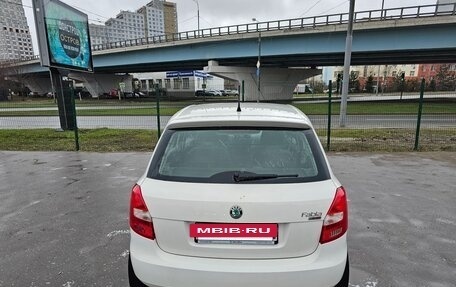 Skoda Fabia II, 2011 год, 800 000 рублей, 3 фотография