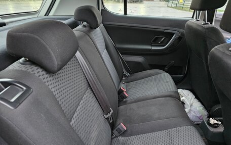 Skoda Fabia II, 2011 год, 800 000 рублей, 14 фотография