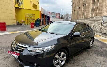 Honda Accord VIII рестайлинг, 2011 год, 1 600 000 рублей, 2 фотография