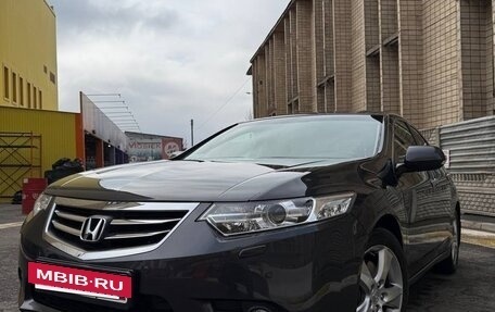 Honda Accord VIII рестайлинг, 2011 год, 1 600 000 рублей, 4 фотография