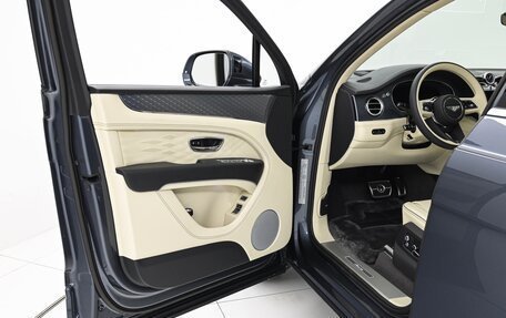 Bentley Bentayga I, 2025 год, 25 500 000 рублей, 26 фотография