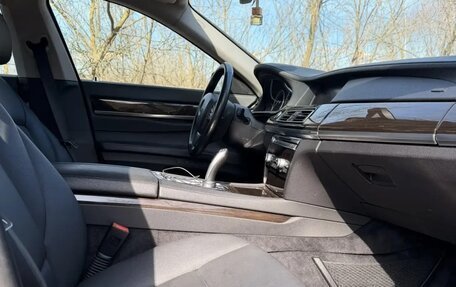 BMW 7 серия, 2009 год, 1 850 000 рублей, 10 фотография