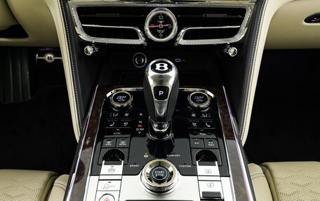 Bentley Flying Spur, 2025 год, 29 500 000 рублей, 11 фотография