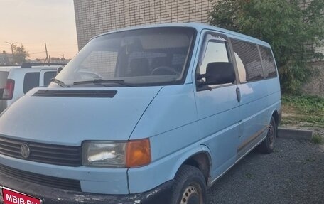 Volkswagen Transporter T4, 1999 год, 525 000 рублей, 1 фотография