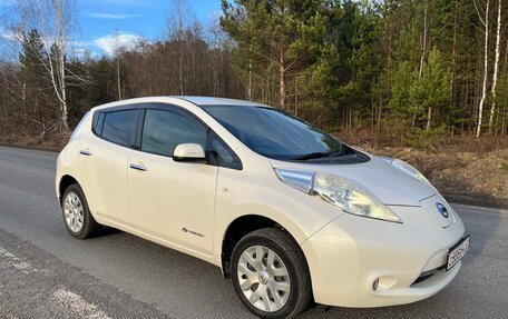 Nissan Leaf I, 2013 год, 550 000 рублей, 3 фотография