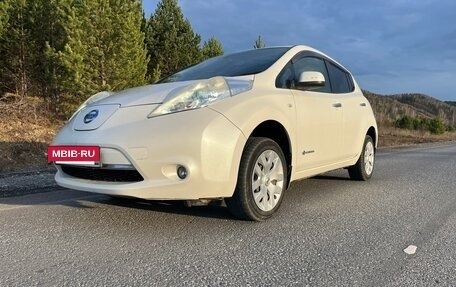 Nissan Leaf I, 2013 год, 550 000 рублей, 6 фотография