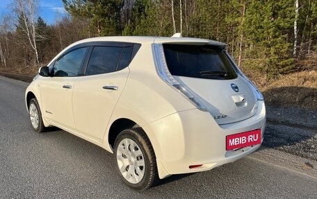 Nissan Leaf I, 2013 год, 550 000 рублей, 5 фотография