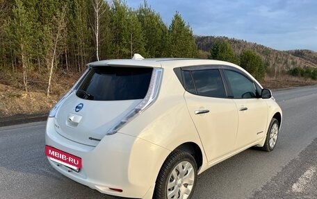 Nissan Leaf I, 2013 год, 550 000 рублей, 4 фотография