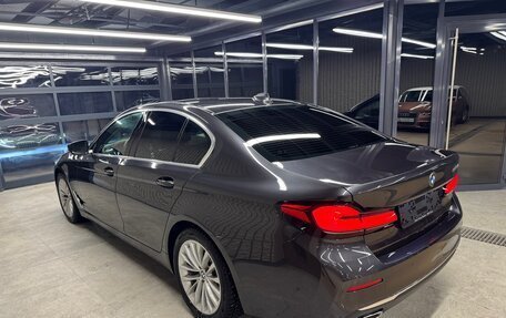 BMW 5 серия, 2023 год, 6 600 000 рублей, 4 фотография