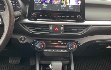 KIA K3, 2021 год, 1 890 000 рублей, 10 фотография