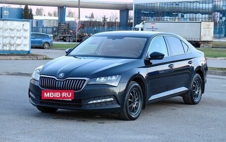 Skoda Superb III рестайлинг, 2021 год, 2 700 000 рублей, 15 фотография