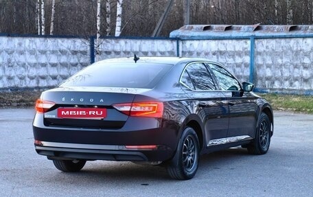 Skoda Superb III рестайлинг, 2021 год, 2 700 000 рублей, 20 фотография