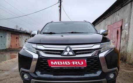 Mitsubishi Pajero Sport III рестайлинг, 2019 год, 3 129 000 рублей, 12 фотография
