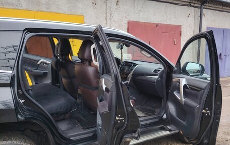 Mitsubishi Pajero Sport III рестайлинг, 2019 год, 3 129 000 рублей, 21 фотография