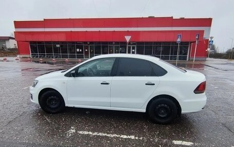 Volkswagen Polo VI (EU Market), 2019 год, 700 000 рублей, 2 фотография