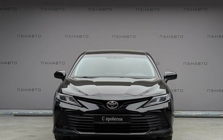 Toyota Camry, 2022 год, 3 145 000 рублей, 2 фотография
