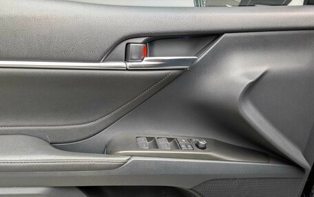 Toyota Camry, 2022 год, 3 145 000 рублей, 8 фотография