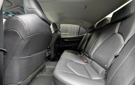 Toyota Camry, 2022 год, 3 145 000 рублей, 10 фотография