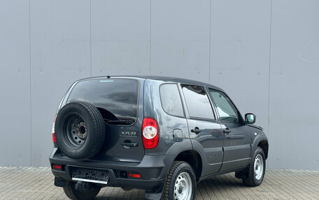 Chevrolet Niva I рестайлинг, 2020 год, 809 000 рублей, 8 фотография