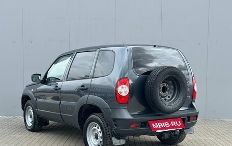 Chevrolet Niva I рестайлинг, 2020 год, 809 000 рублей, 6 фотография