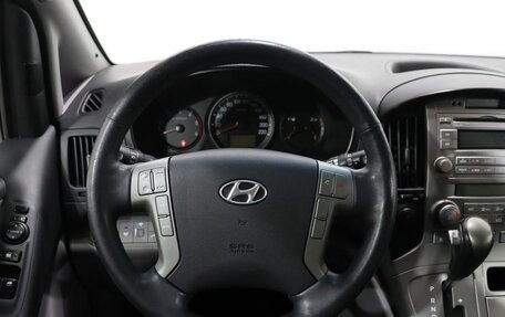 Hyundai Grand Starex Grand Starex I рестайлинг 2, 2012 год, 1 799 000 рублей, 14 фотография