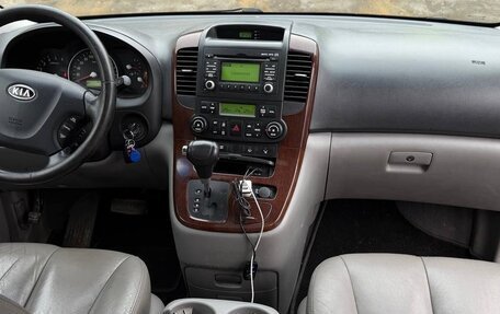 KIA Carnival III, 2009 год, 1 001 000 рублей, 8 фотография