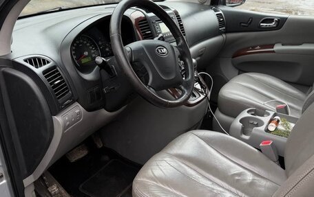 KIA Carnival III, 2009 год, 1 001 000 рублей, 3 фотография