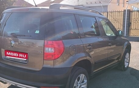 Skoda Yeti I рестайлинг, 2013 год, 900 000 рублей, 4 фотография