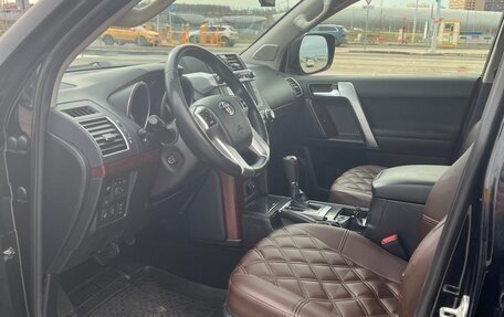 Toyota Land Cruiser Prado 150 рестайлинг 2, 2015 год, 4 199 000 рублей, 8 фотография