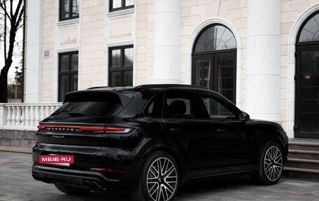 Porsche Cayenne III, 2023 год, 18 500 000 рублей, 11 фотография