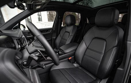 Porsche Cayenne III, 2023 год, 18 500 000 рублей, 21 фотография