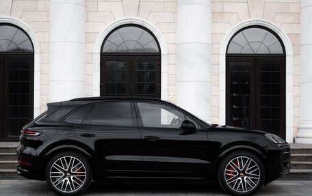 Porsche Cayenne III, 2023 год, 18 500 000 рублей, 15 фотография