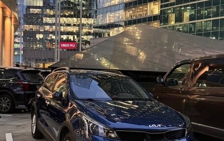 KIA Rio IV, 2021 год, 1 875 000 рублей, 2 фотография